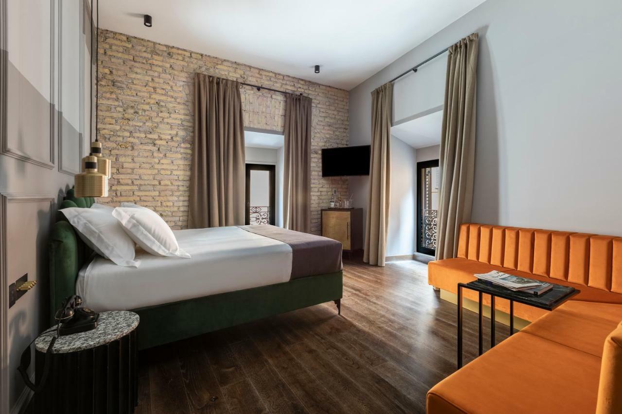 Deluxe Double Room,798859917:JPEG